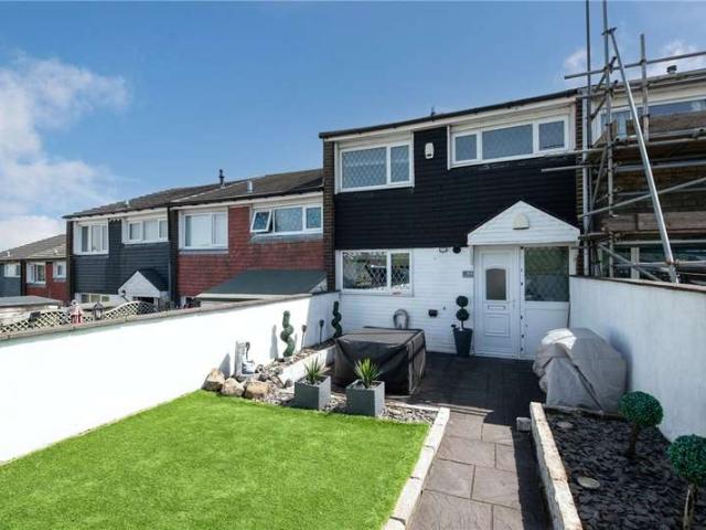 House for sale in Wilsden, West Yorkshire
