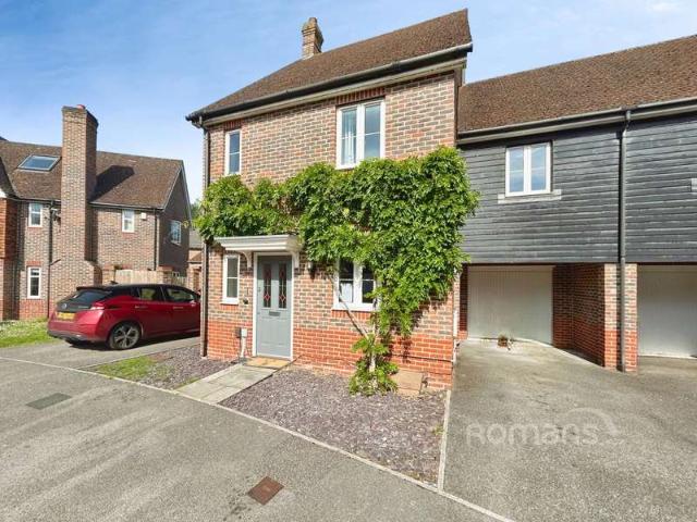 House for sale in Elvetham Heath, Hart