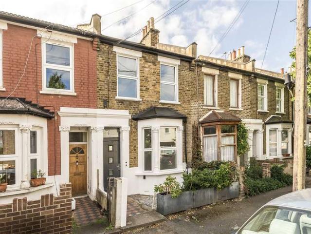 House for sale in Maryland, Greater London