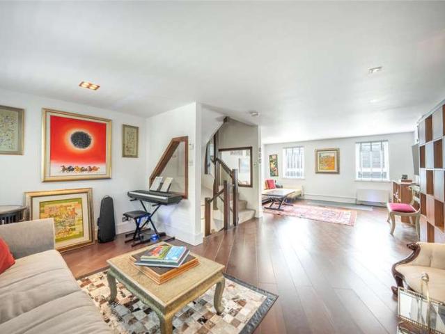 House for sale in Maida Hill, Greater London