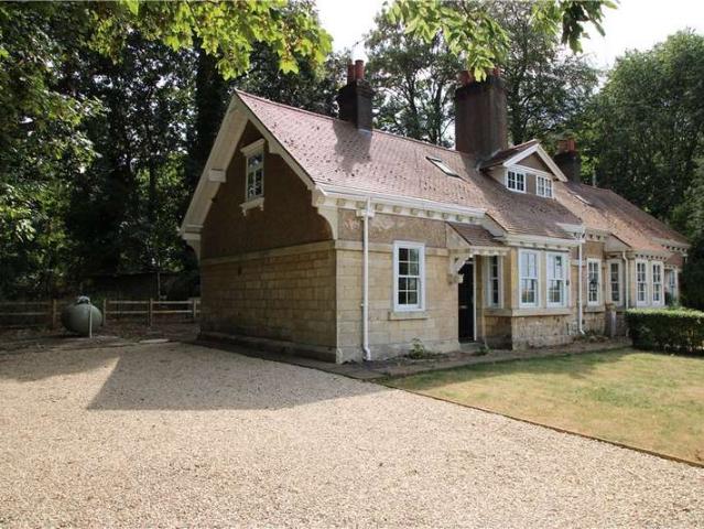 House for sale in Fishers Green, North Yorkshire