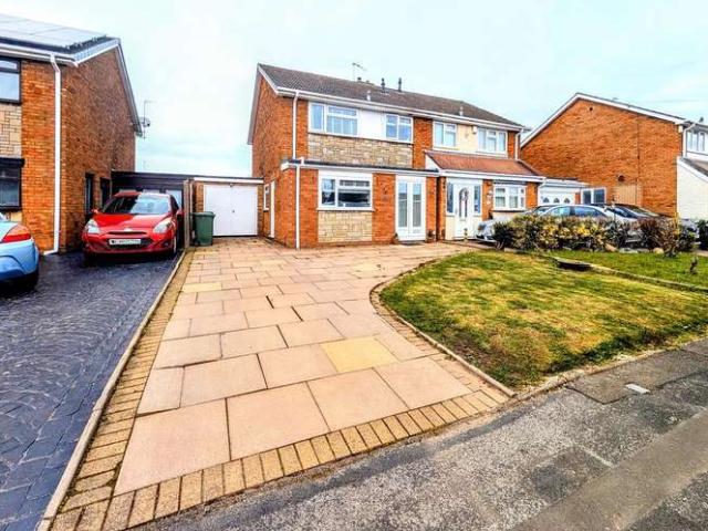 House for sale in Ashmore Lake, Willenhall
