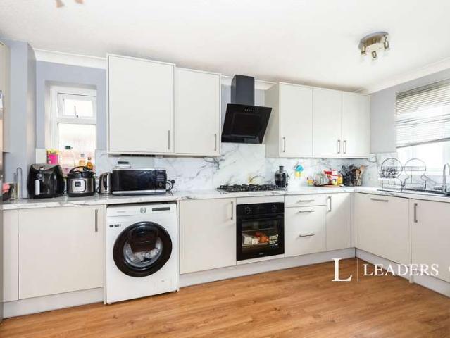 House for rent in Redhill, Reigate and Banstead