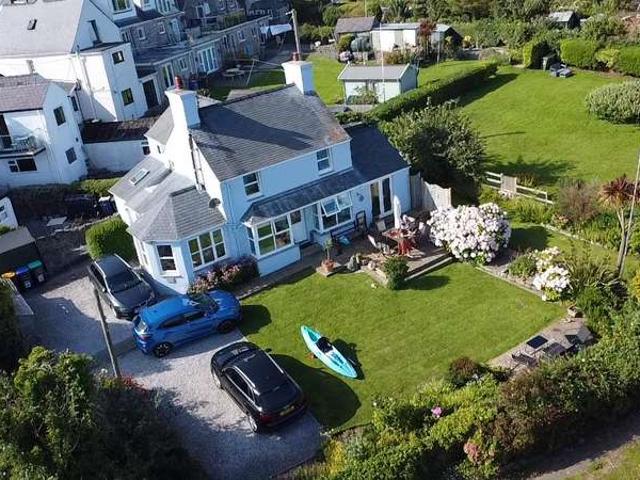 House for sale in Moelfre, Wales