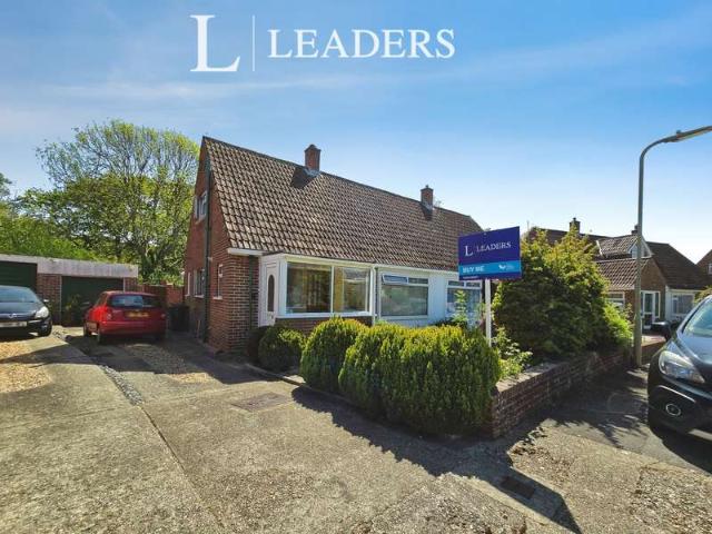 House for sale in Rowner, Middlecroft