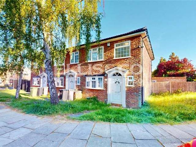 House for sale in Sudbury, Greater London