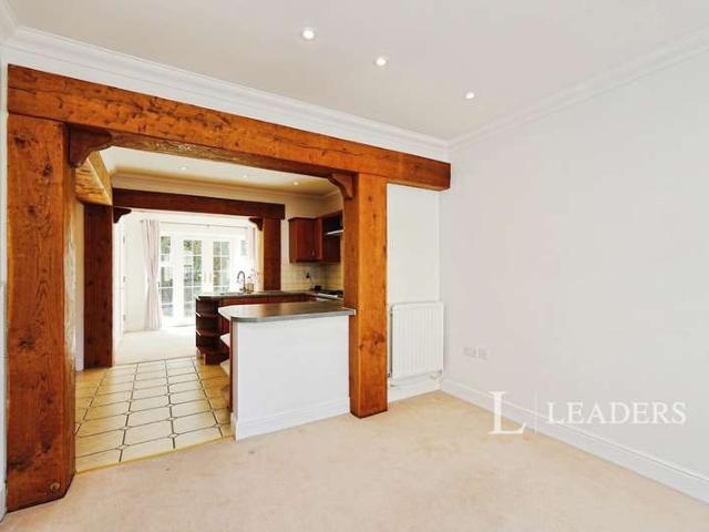 House for rent in Eden Park, Greater London