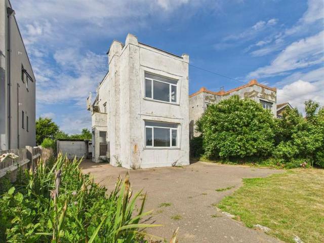 House for sale in Peacehaven, Iford