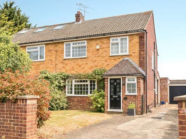 House for sale in Row Town, Surrey