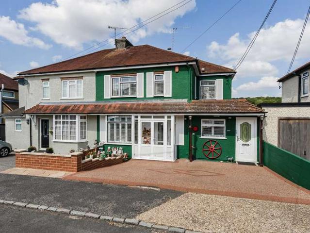 House for sale in Piddington and Wheeler End, Buckinghamshire
