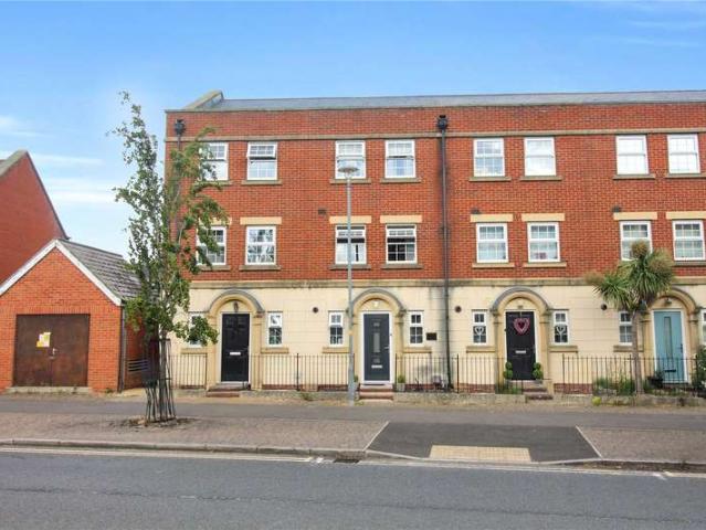 House for sale in Redhouse, Abbey Mead