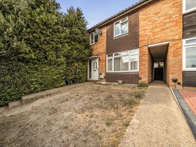 House for sale in Slough