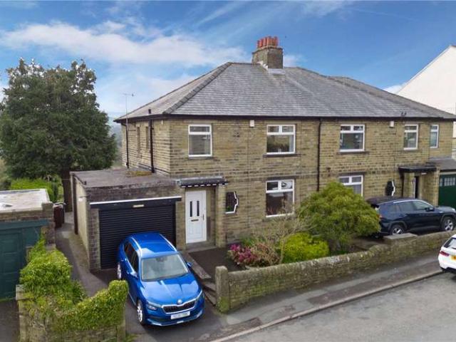 House for sale in Haworth and Stanbury, Haworth