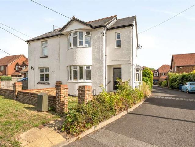 House for sale in Badshot Lea, Waverley