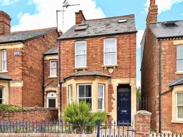 House for sale in Sunnymead, The Slade