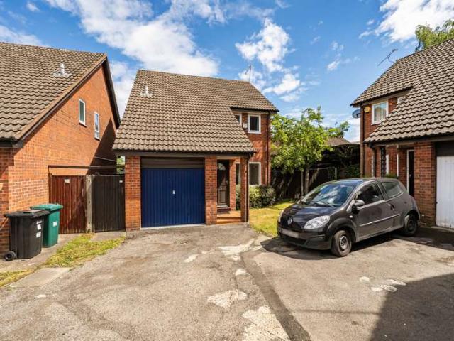 House for sale in Earley