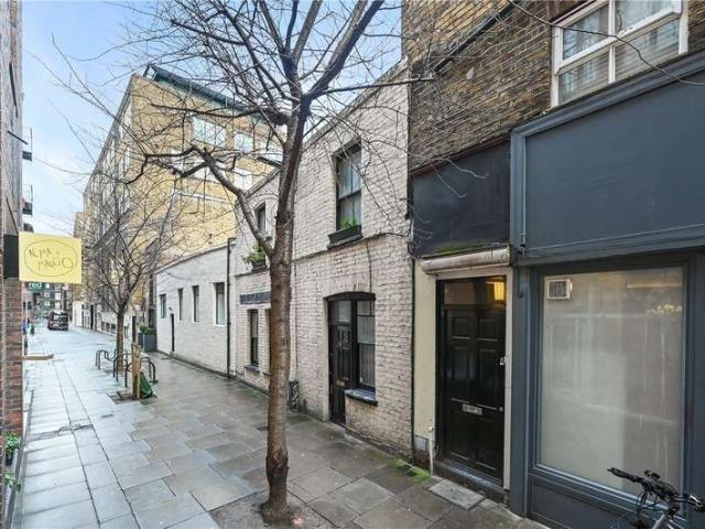 House for sale in Seven Dials, Bloomsbury