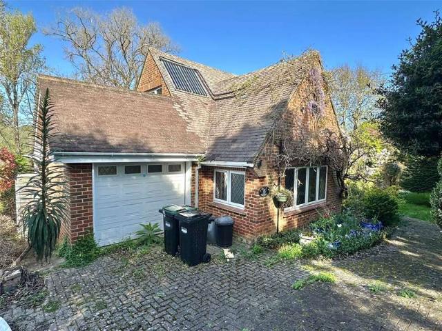 House for sale in Milford-on-Sea, Ashurst Bridge