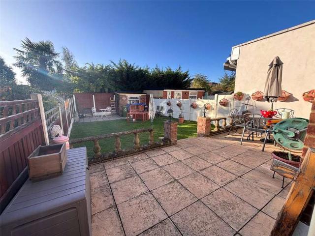House for sale in Chadwell Heath, Greater London