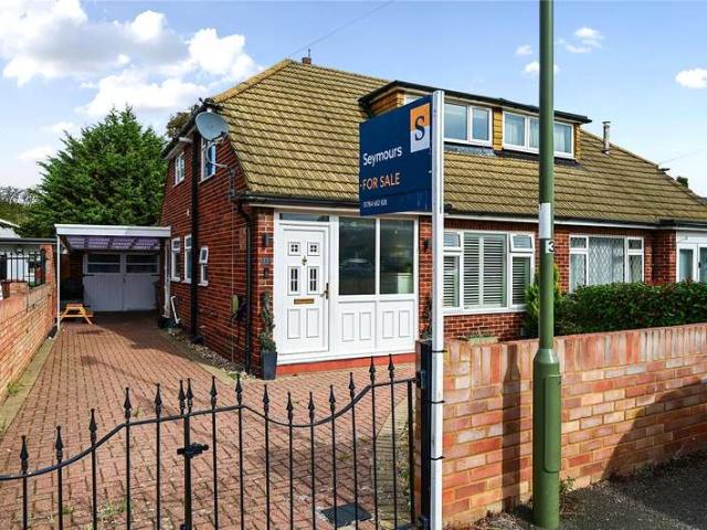 House for sale in Stanwell, Spelthorne