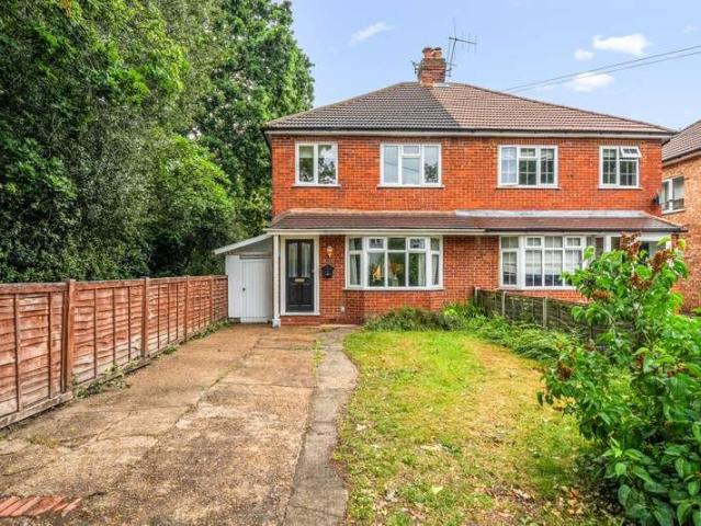 House for sale in Row Town, Surrey