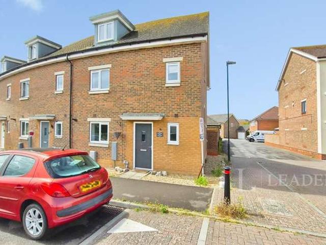House for sale in Felpham, Clapham
