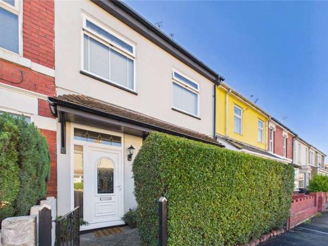 House for sale in Ferndale, Swindon