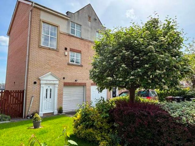 House for sale in Meadow Well, North Shields