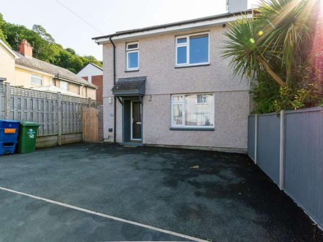House for sale in Bangor, Wales