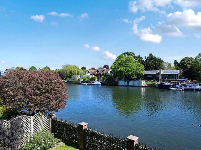 House for sale in Old Windsor
