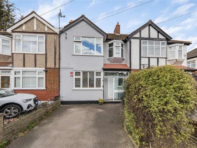House for sale in Royal Borough of Kingston upon Thames, Greater London