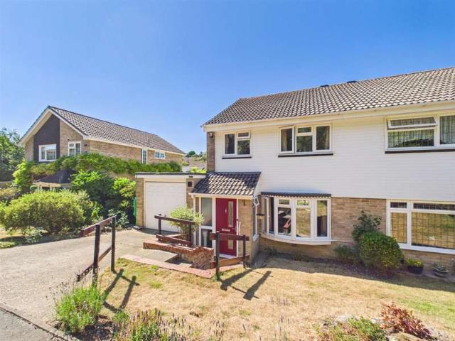 House for sale in Selsdon, Greater London