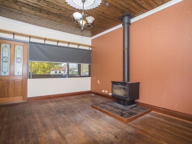 House for rent in Lockridge, Western Australia