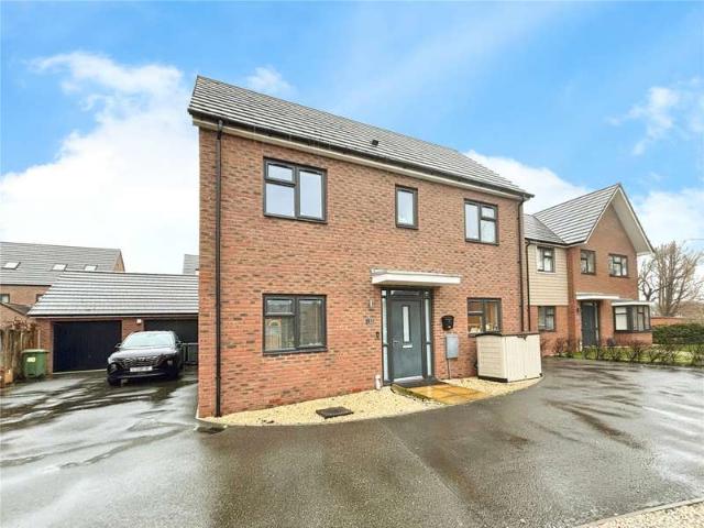 House for sale in Meon Vale, Alderminster