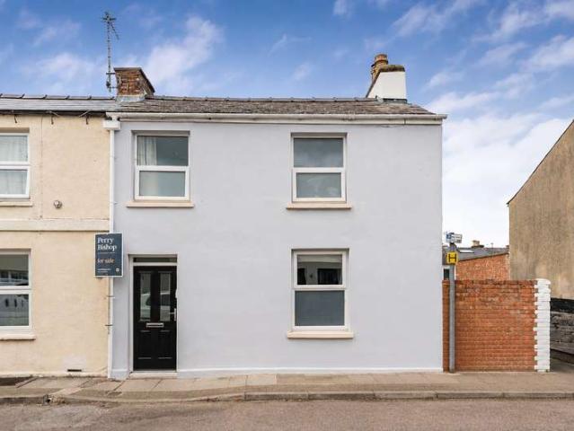 House for sale in Ewens Farm, Golden Valley
