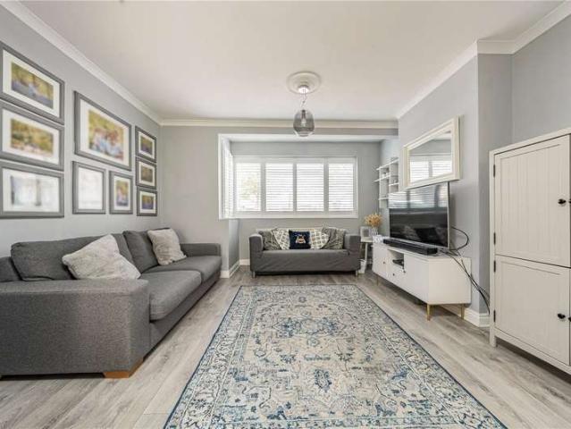 House for sale in Royal Borough of Kingston upon Thames, Greater London