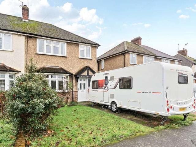 House for sale in New Haw, Runnymede