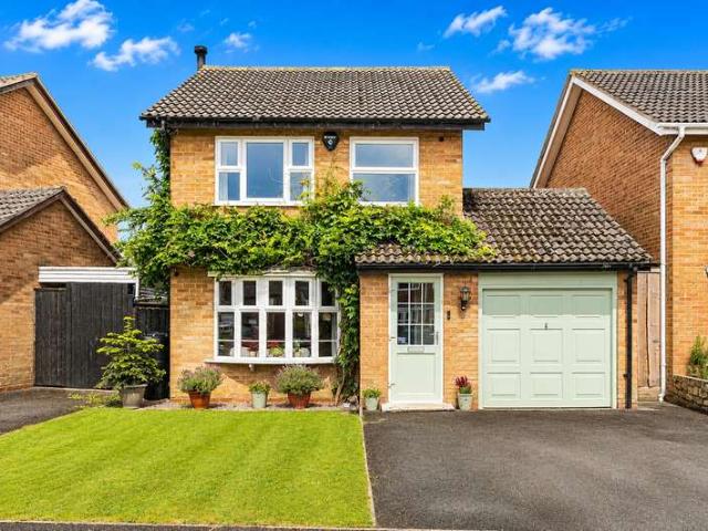 House for sale in Golden Valley, Gloucestershire