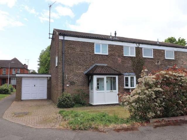 House for sale in Fishers Green, Shephall