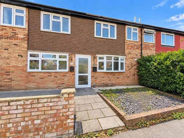 House for sale in South Chingford, Greater London