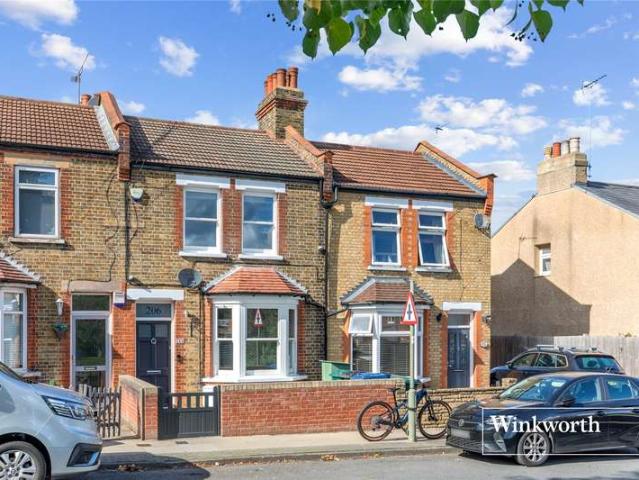 House for sale in High Barnet, Greater London
