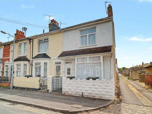 House for sale in Walcot West, Swindon