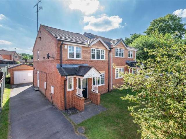 House for sale in West Yorkshire