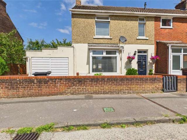 House for sale in Ferndale, Rodbourne