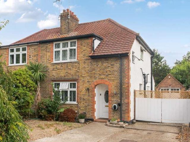 House for sale in New Haw, Runnymede