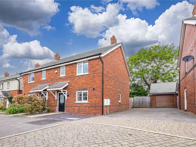 House for sale in Edlesborough, Buckinghamshire