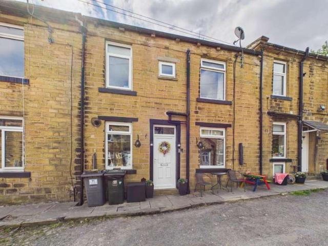 House for sale in Wilsden, West Yorkshire