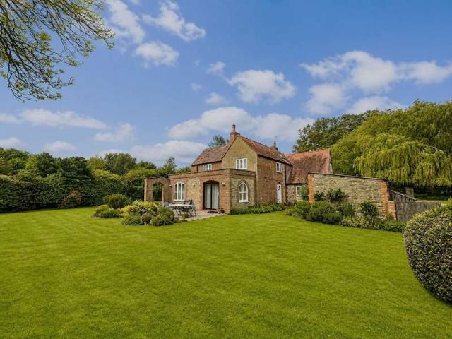 House for sale in Dromore, Oxfordshire