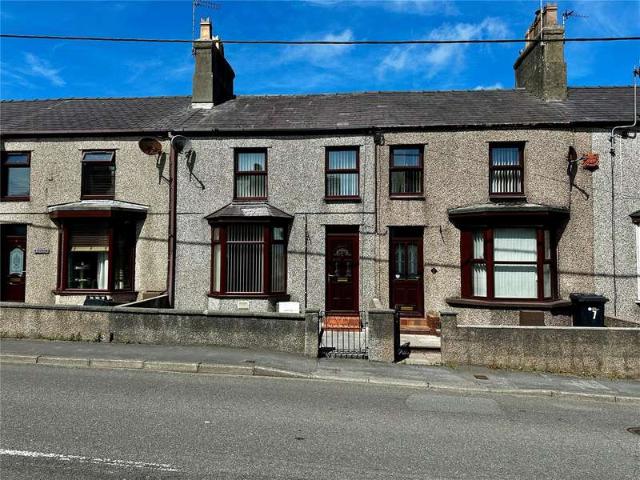 House for sale in Llangefni, Wales