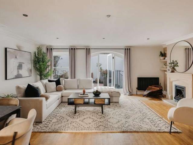 House for sale in Hotwells, Feckenham
